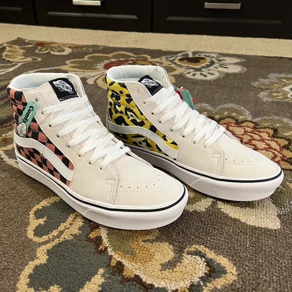 Sk8-Hi ComfyCush (M8, W9.5) - Picture 2 of 8